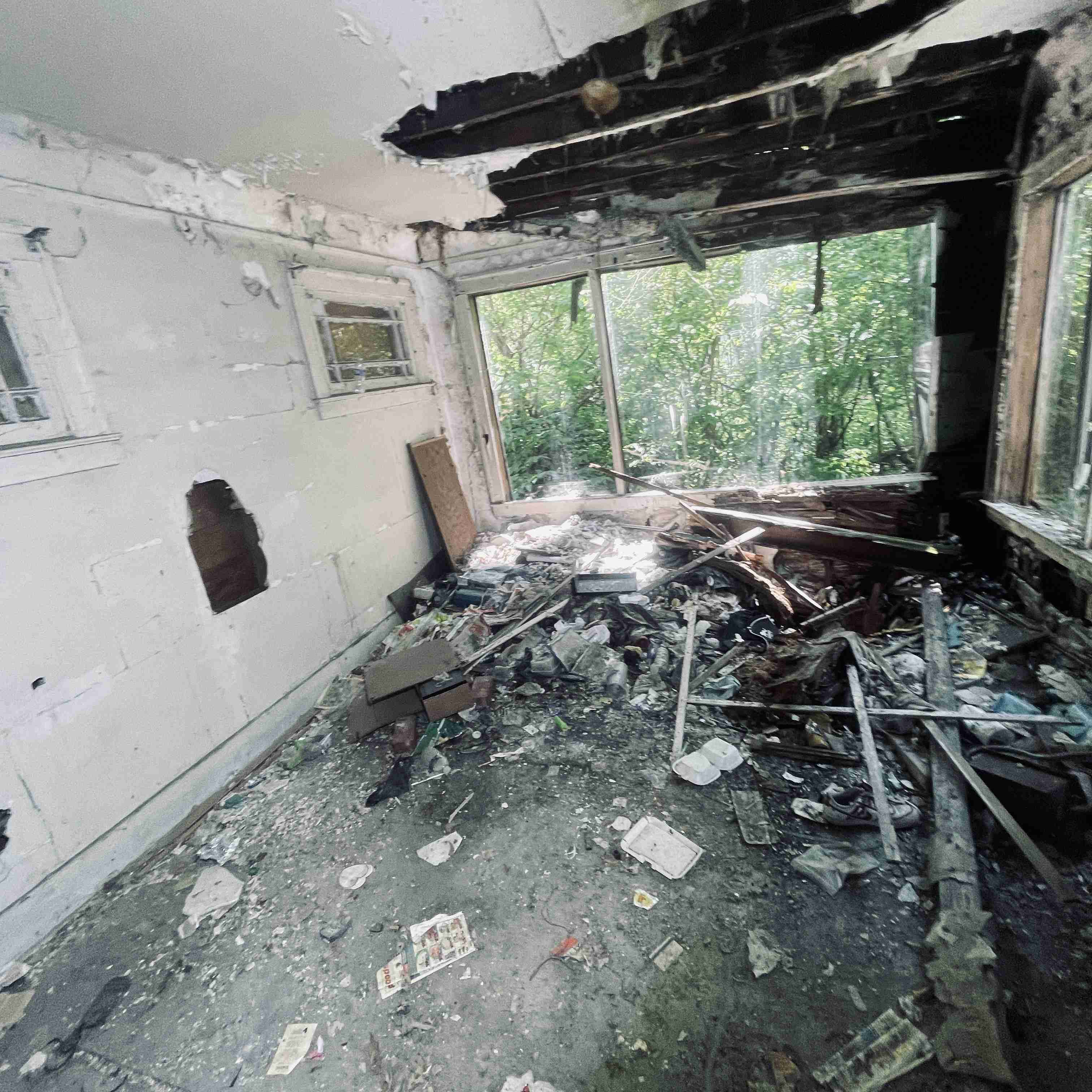 2537 Fullerton (35).jpg